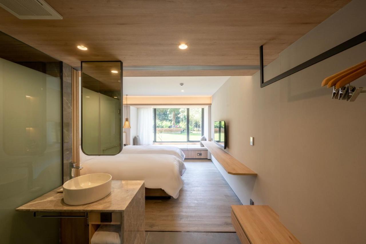 לוגו Howard Resort Xitou מראה חיצוני תמונה