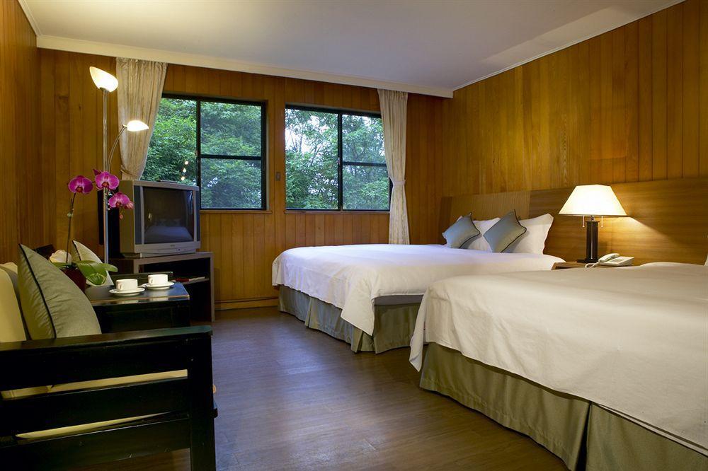 לוגו Howard Resort Xitou מראה חיצוני תמונה